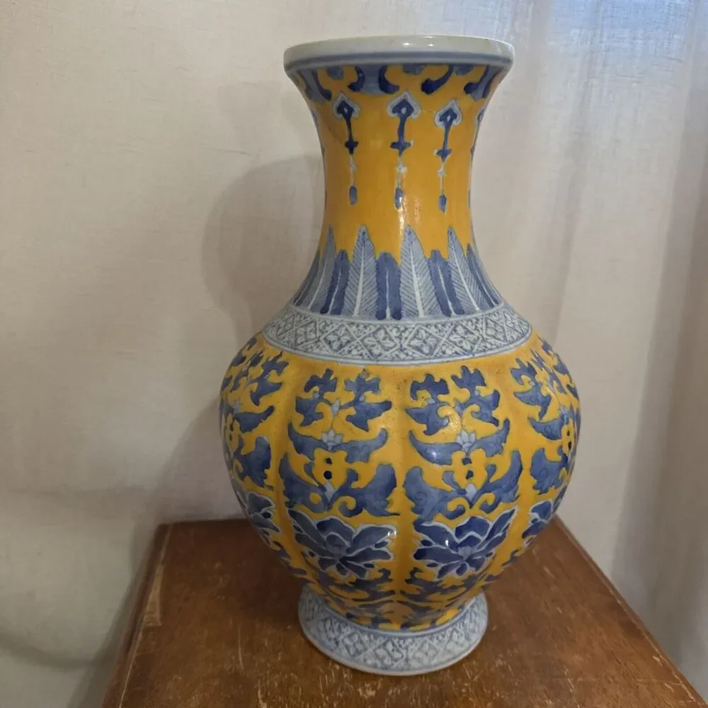 14” Qianlong Style Blue White Yellow Glaze‎ Porcelain Flower Zun Bottle Vase VTG